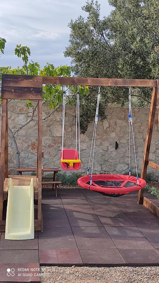 Sanadrija 200 M Od Mora Holiday home Mali Drvenik