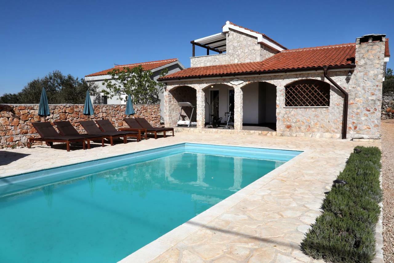 Holiday home Sanadrija 200 M Od Mora *